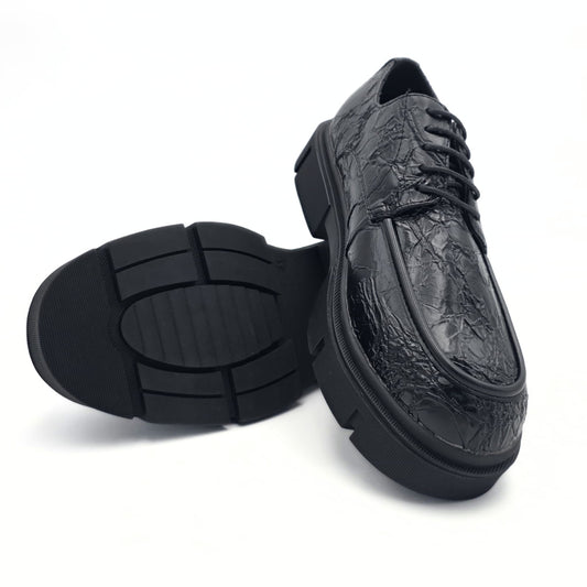 Belem Derby shoes in Black Croc-Textured Leather